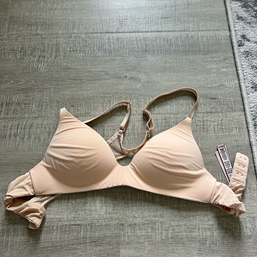 Victoria's Secret Light Beige Bra